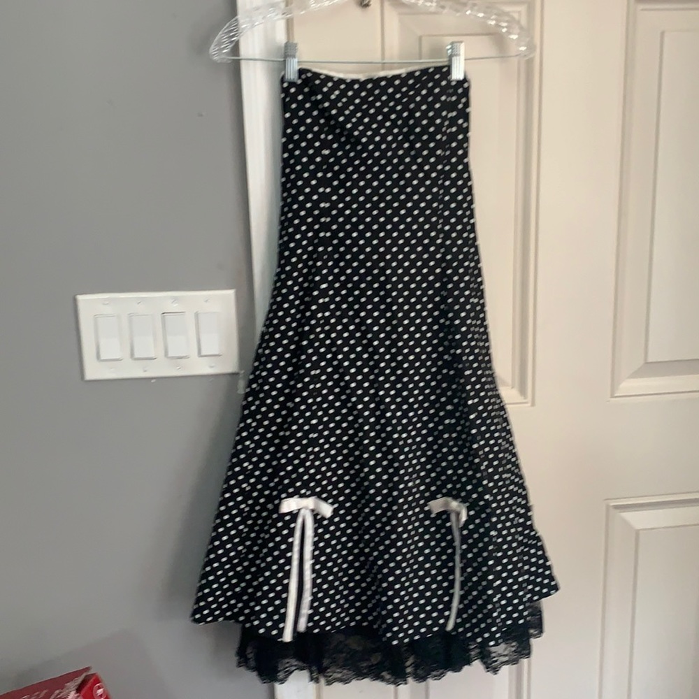 Adorable polka dot dress with lining.